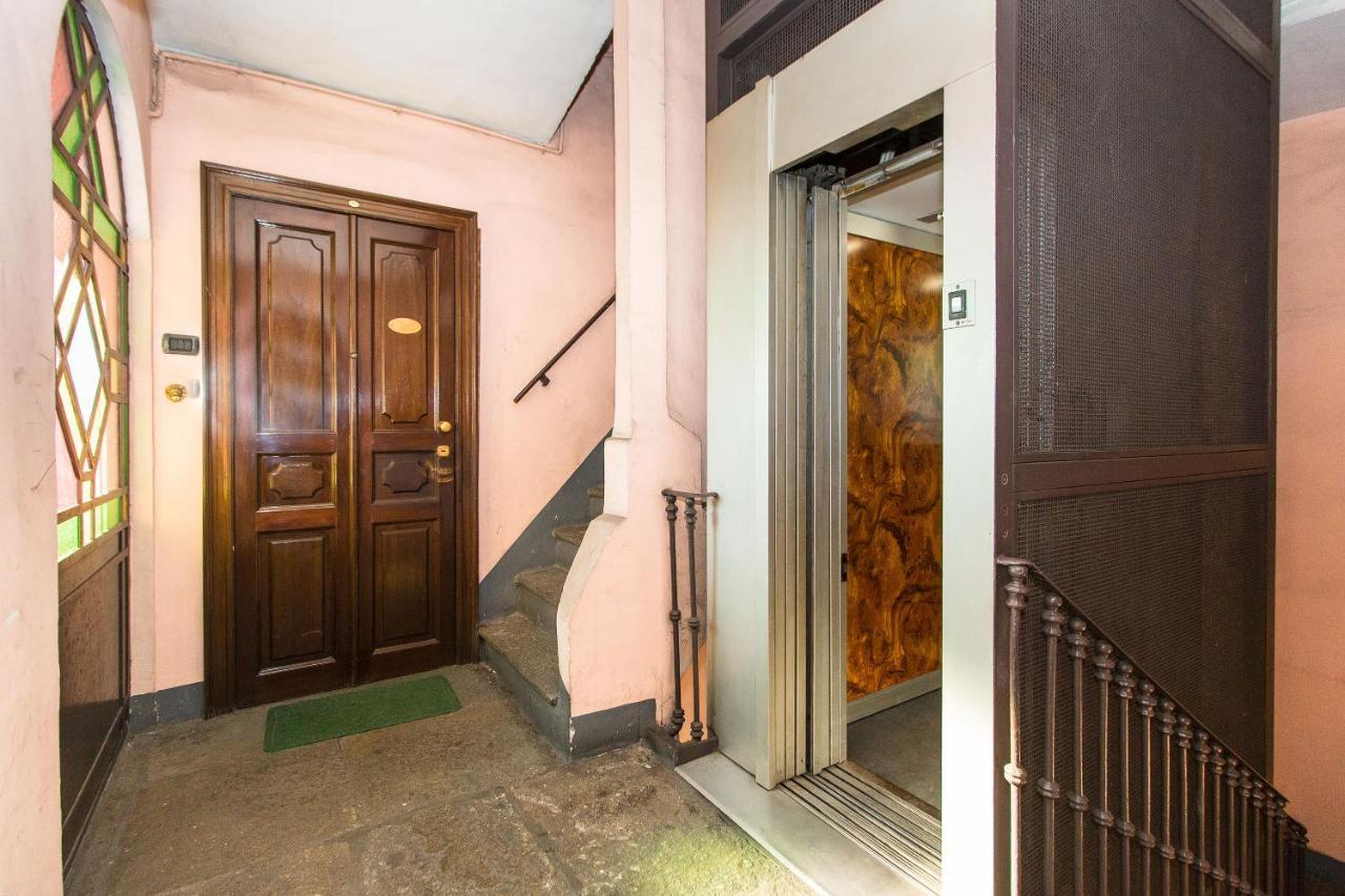 Appartement Colorful Statuto Square Design Apart à Turin Extérieur photo